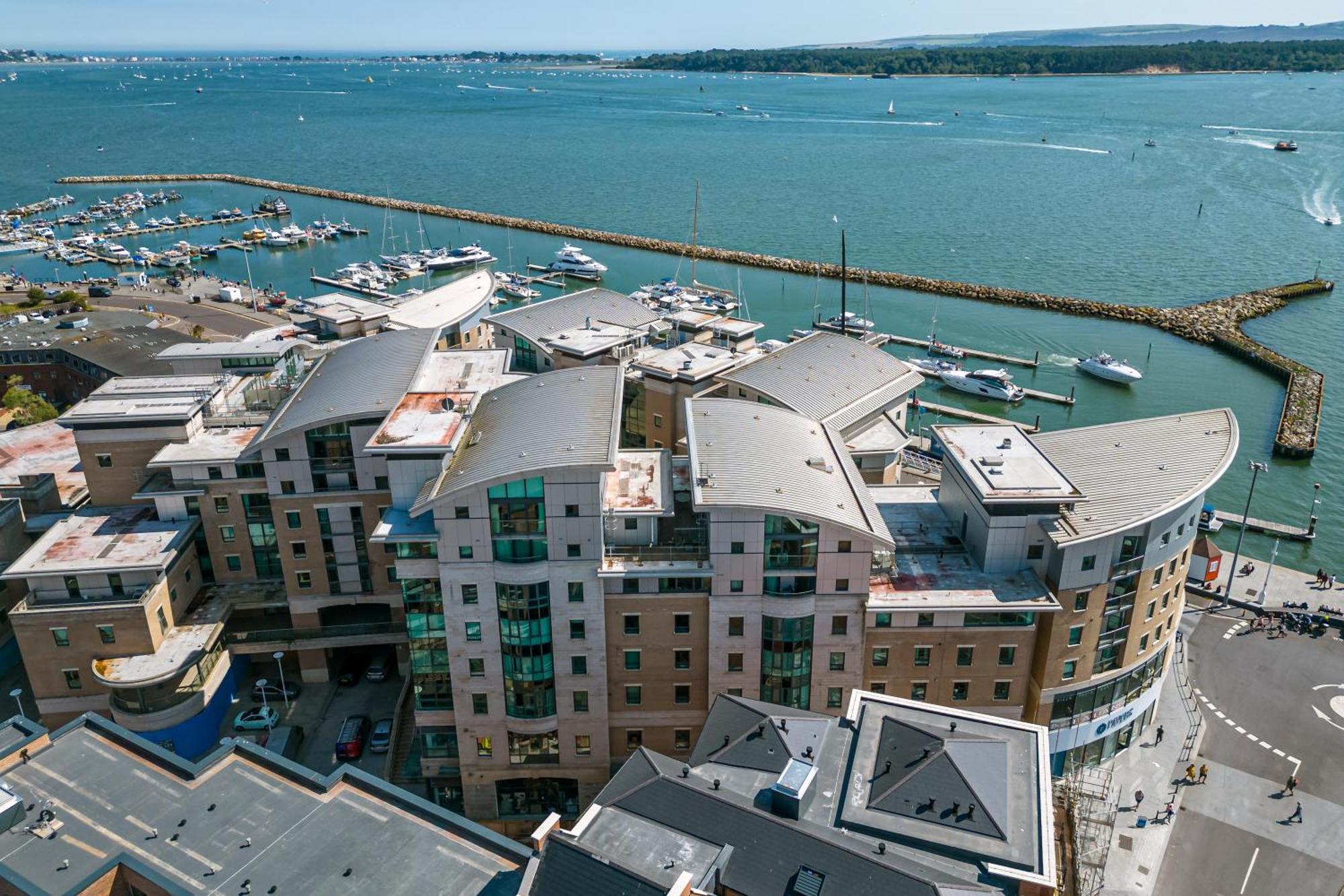Vila Crow'S Nest Poole Exteriér fotografie