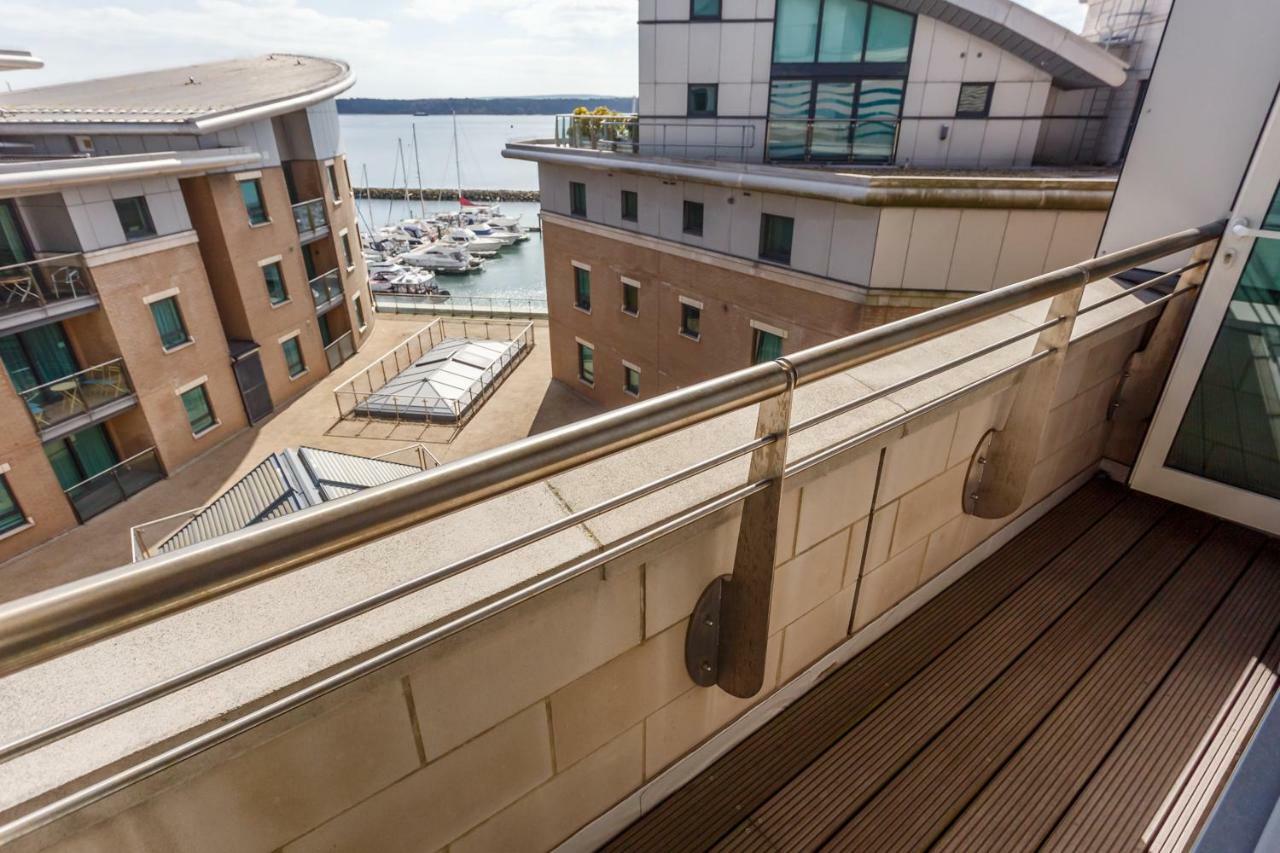 Vila Crow'S Nest Poole Exteriér fotografie